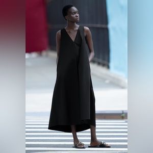 NWT Zara maxi. Perfect for summer work days or parties